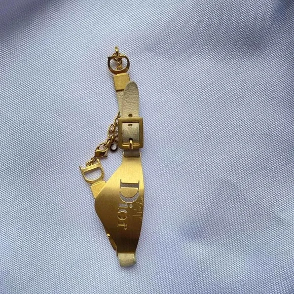 Authentic 2000s Christian Dior White and Gold Nameplate Bracelet - Picture 3 of 4